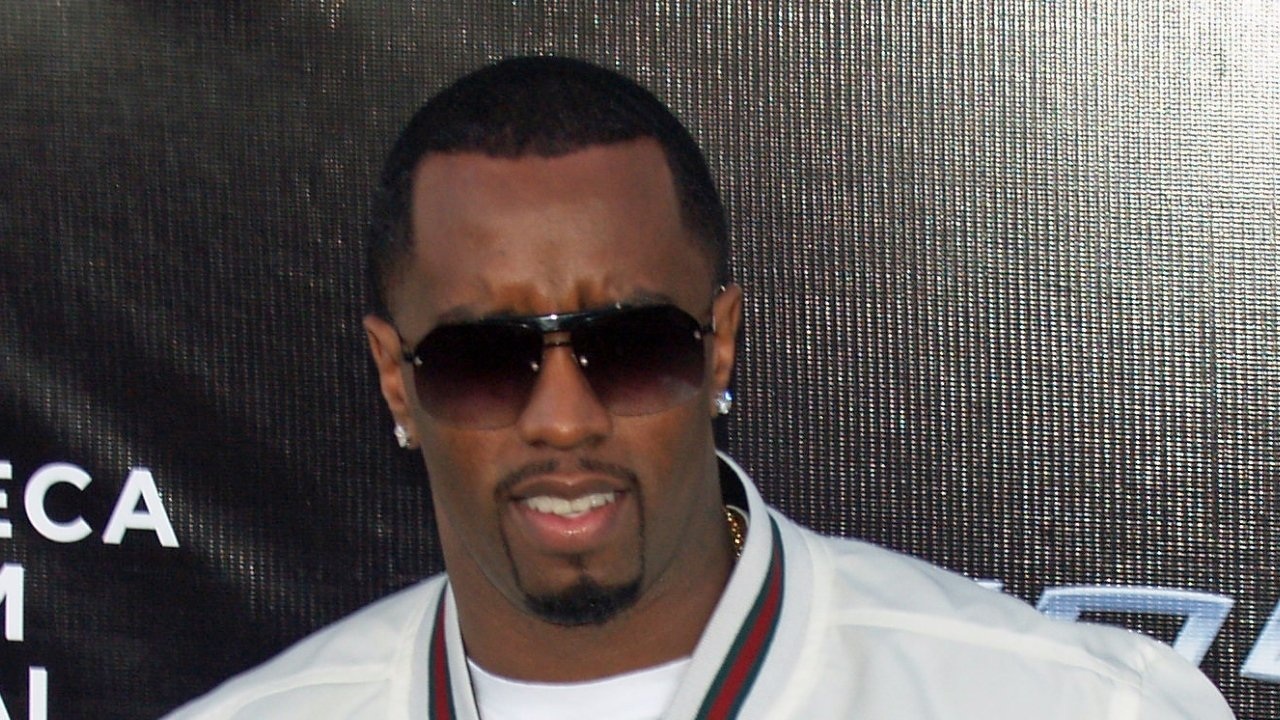 sean-combs-by-david-shankbone-cf015ee9d4938611a982e3fa2de78f34-large-1707256