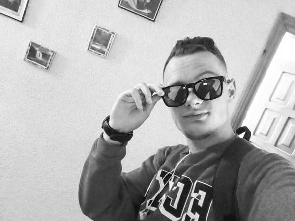 Дядя Вова - Мені Всеодно